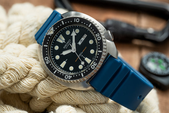 Navy Blue - The Classic GL831 Rubber Diver Strap (20/22mm)