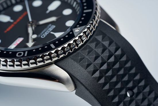 CLEARANCE Curved Waffle Strap V1 STIFF (SKX007)