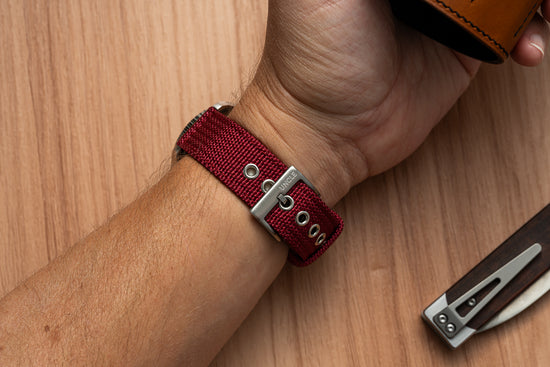 Red - Rugged 2-Piece Nylon Strap (20/22mm)