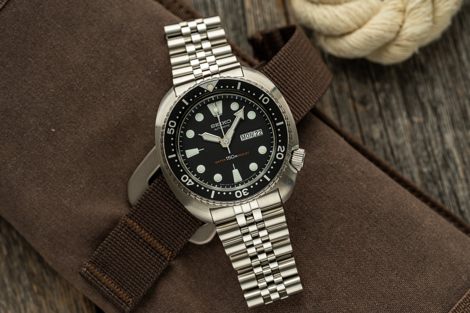 Executive Bracelet (Seiko 6309/SRP) – Uncle Straps