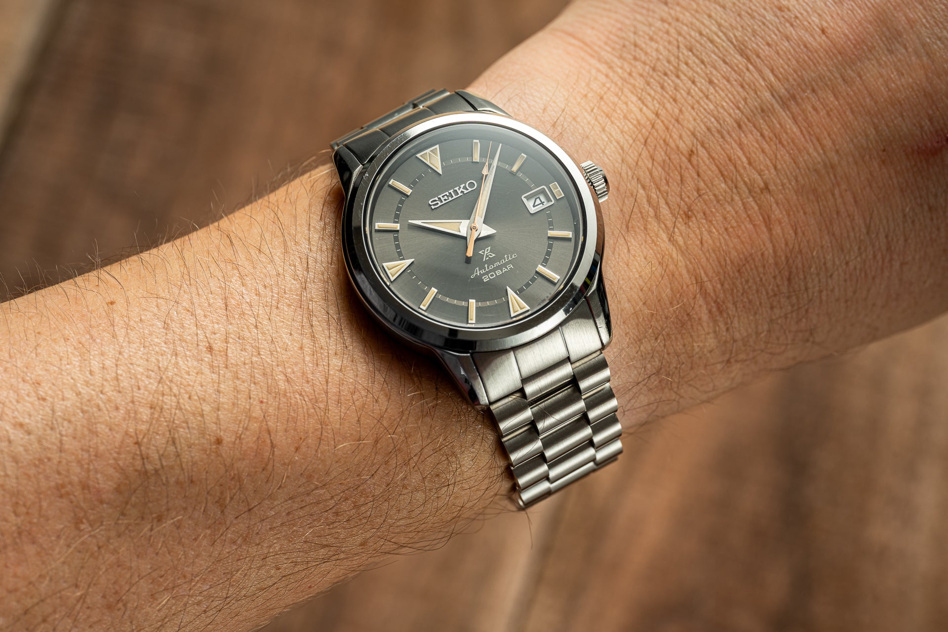 Lincoln Bracelet (Seiko 19mm Alpinist) – Uncle Straps