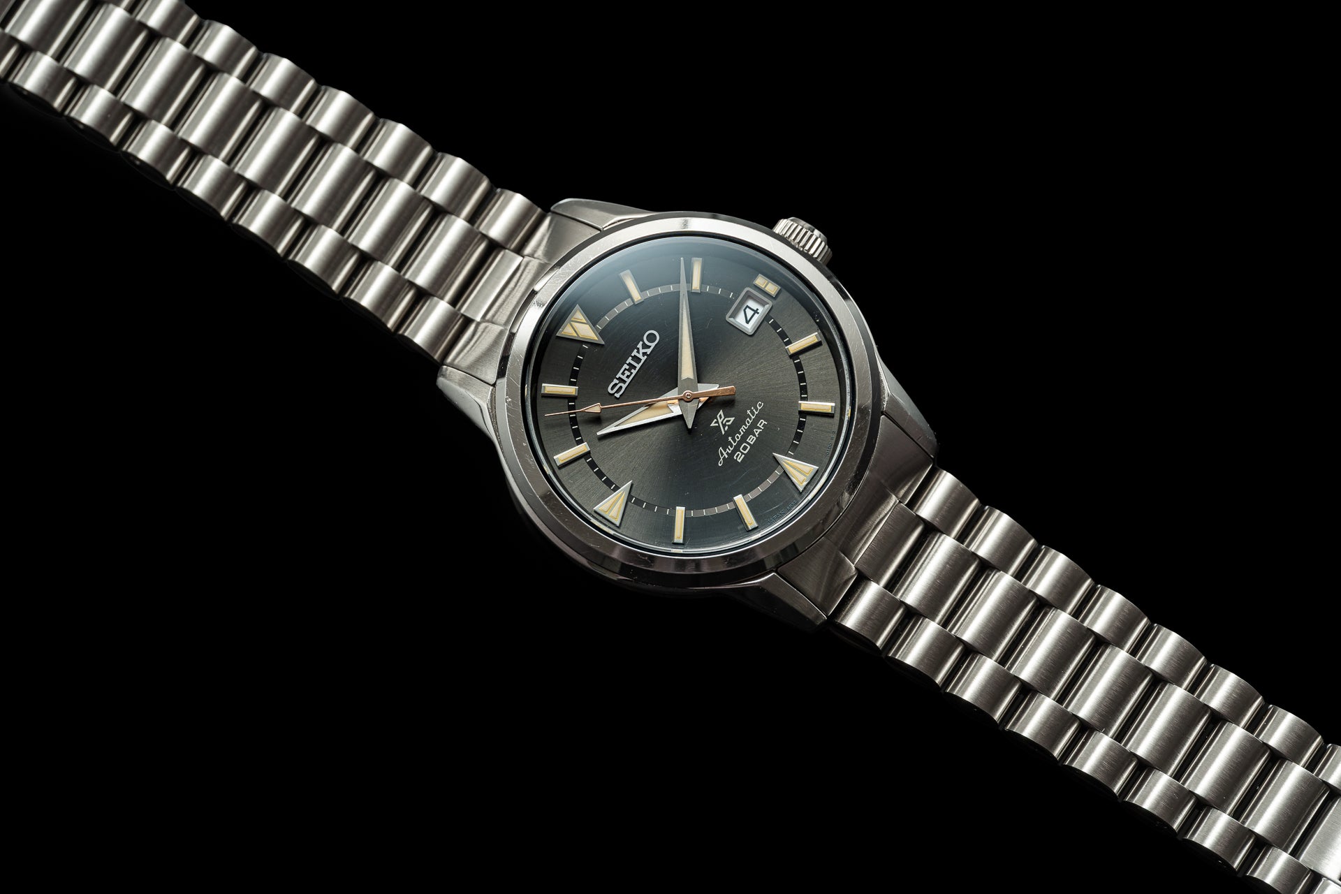 Lincoln Bracelet (Seiko 19mm Alpinist) – Uncle Straps