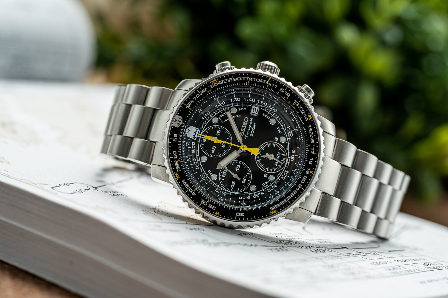 Lincoln Bracelet (Seiko SNA411 Flightmaster) – Uncle Straps