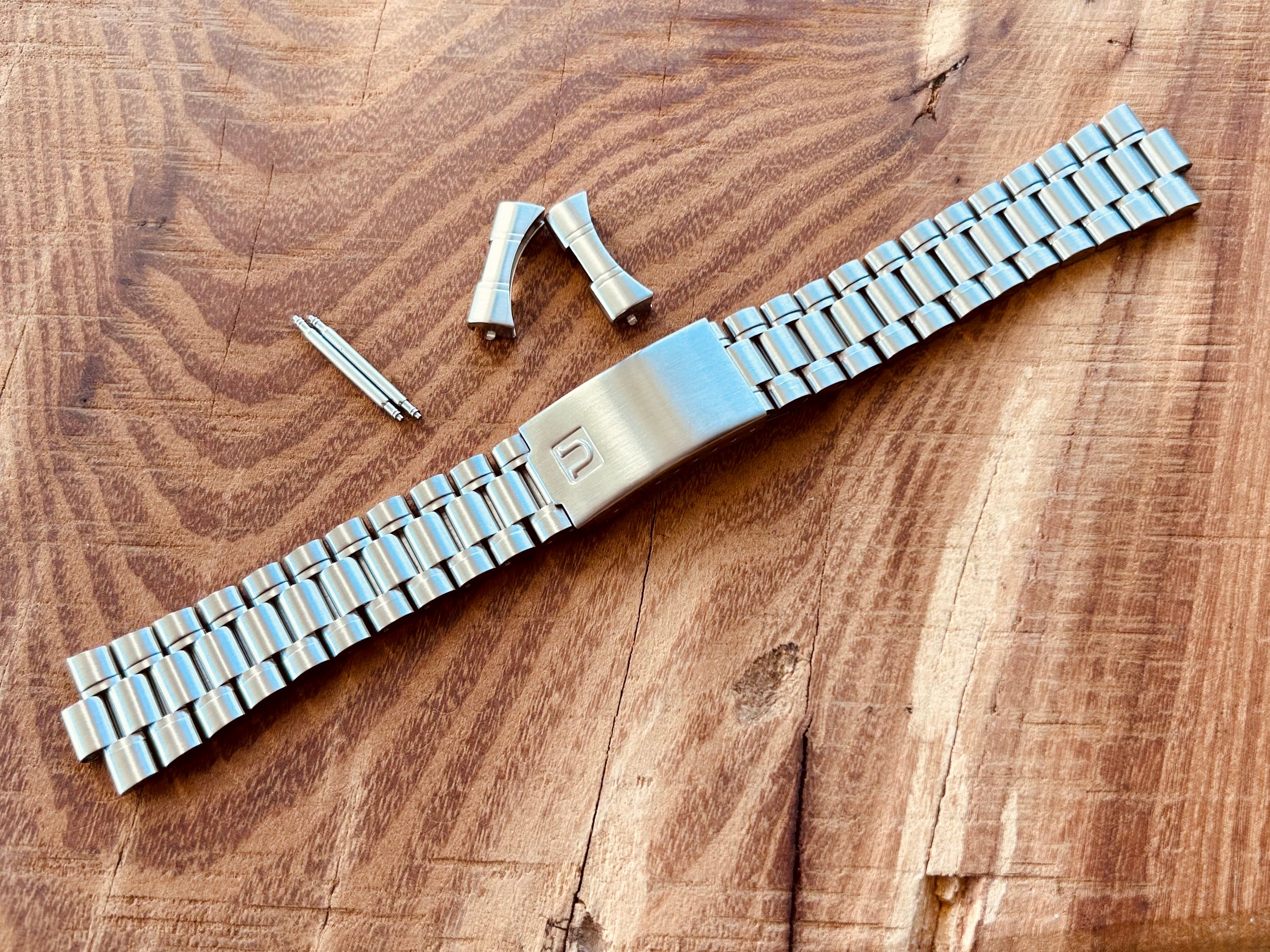 RNS Omega Speedmaster 19 20mm Bracelets Uncle Straps