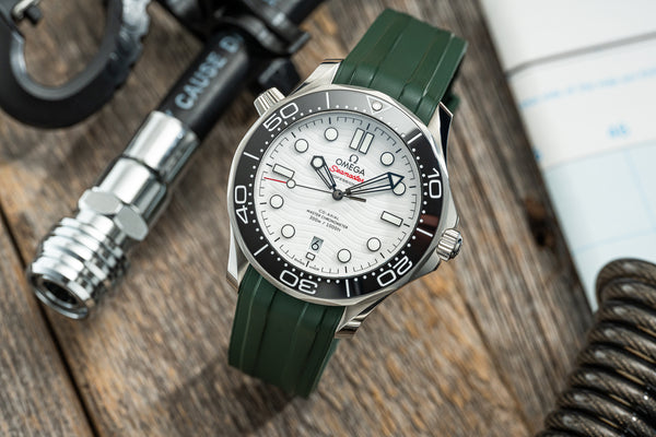 Army Green Omega Seamaster 300m Curved FKM Rubber Strap – Uncle