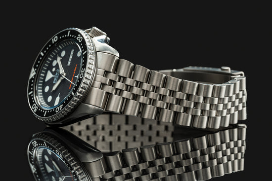 Titanium Executive Bracelet (SKX007)
