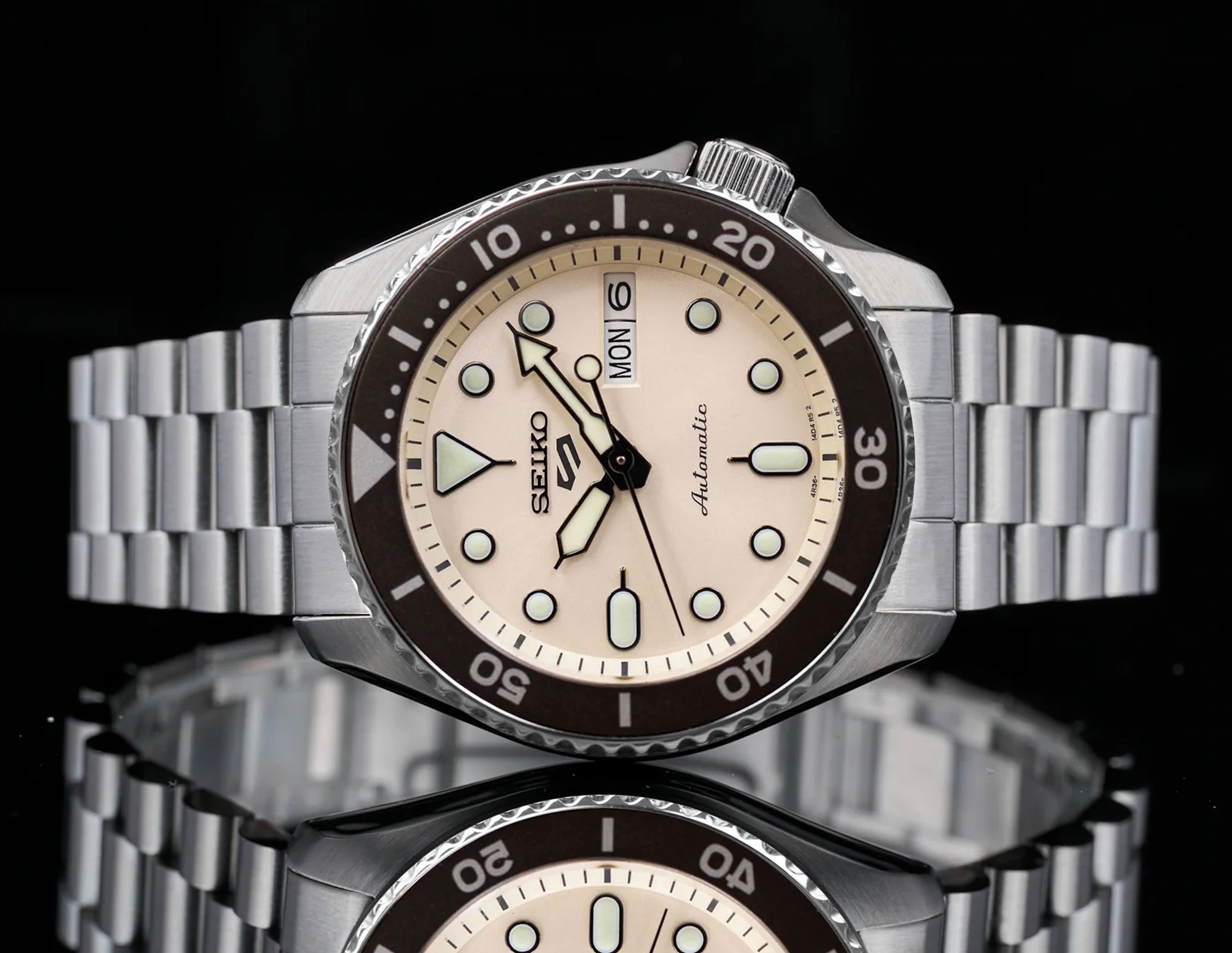 Lincoln Bracelet (Seiko SRPK)