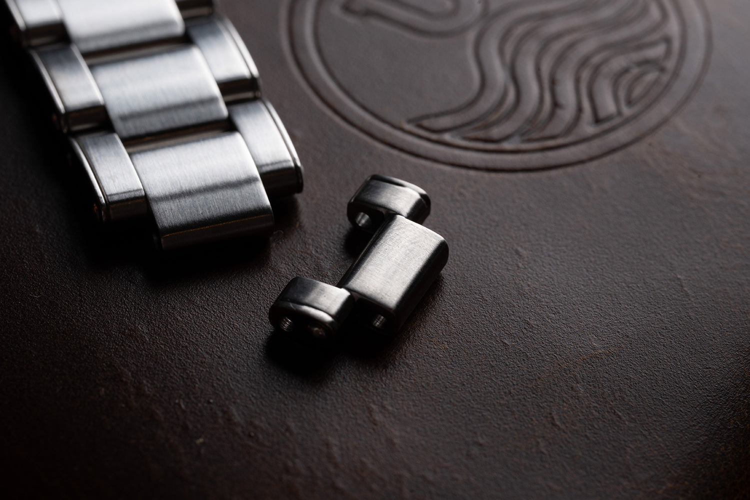 Half Link for Stock Bracelet (for the Tudor Black Bay Pro) – Uncle