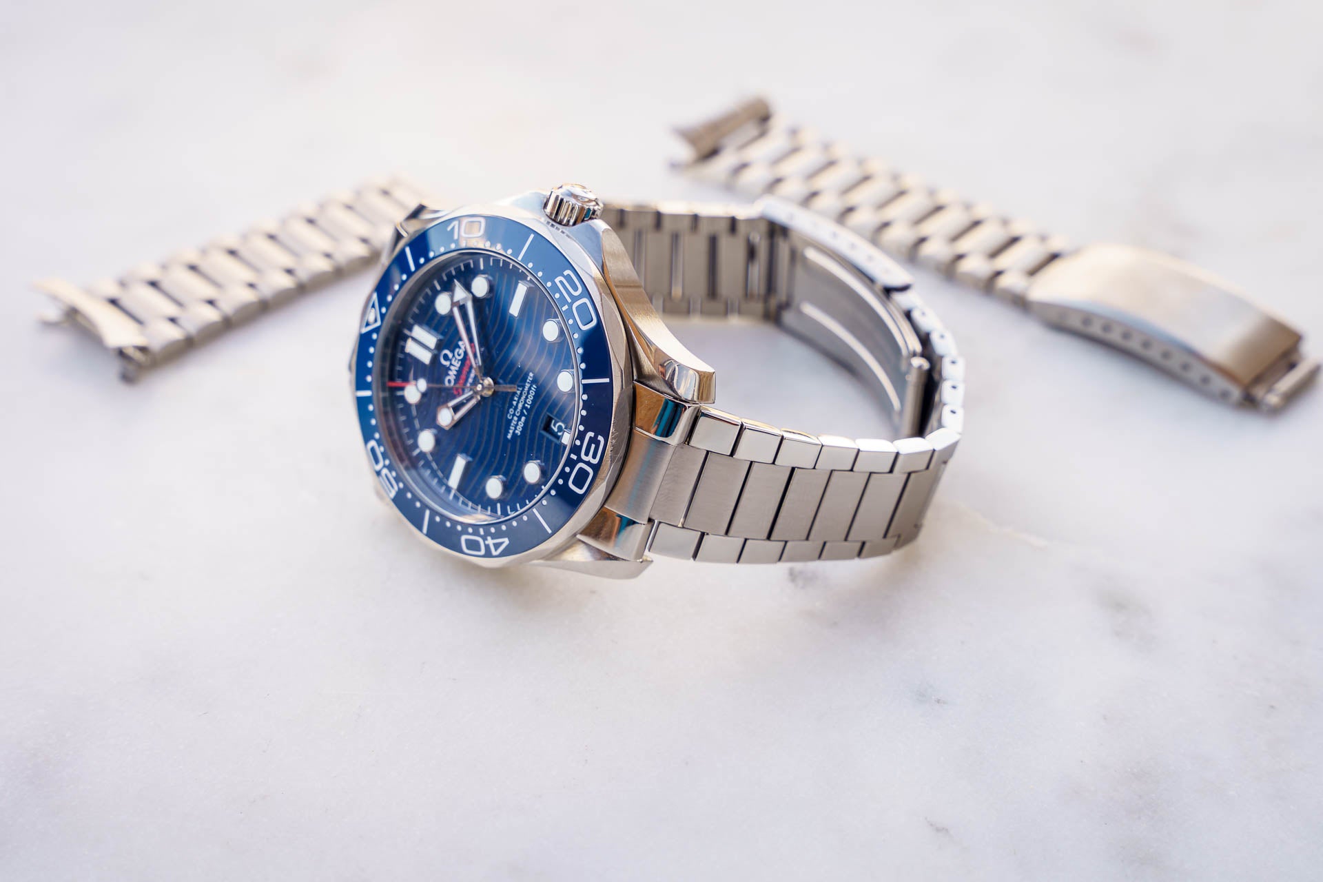 Omega seamaster hot sale 300 bracelet