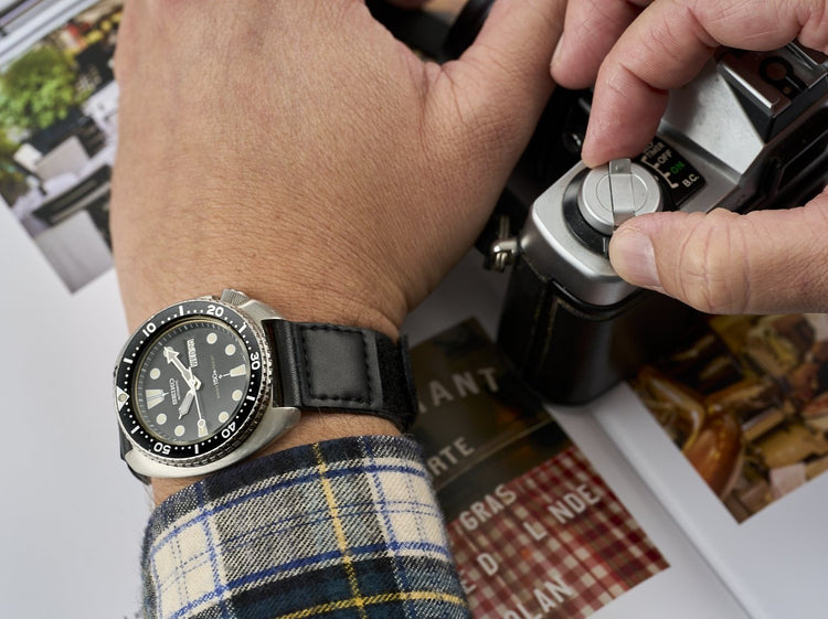 Black White 2-Piece Nylon Velcro Strap (20/22mm) – Uncle Straps