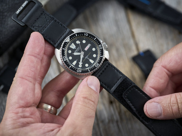 Black Leather 2-Piece Nylon Velcro Straps (20/22mm)