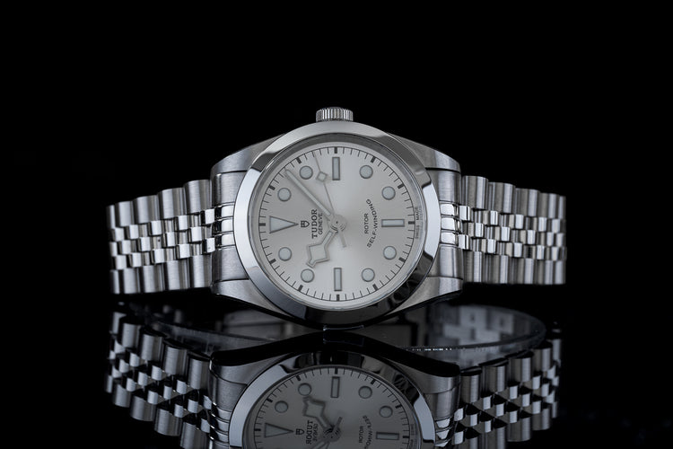 Executive Bracelet (for the Tudor Black Bay 36) – Uncle Straps