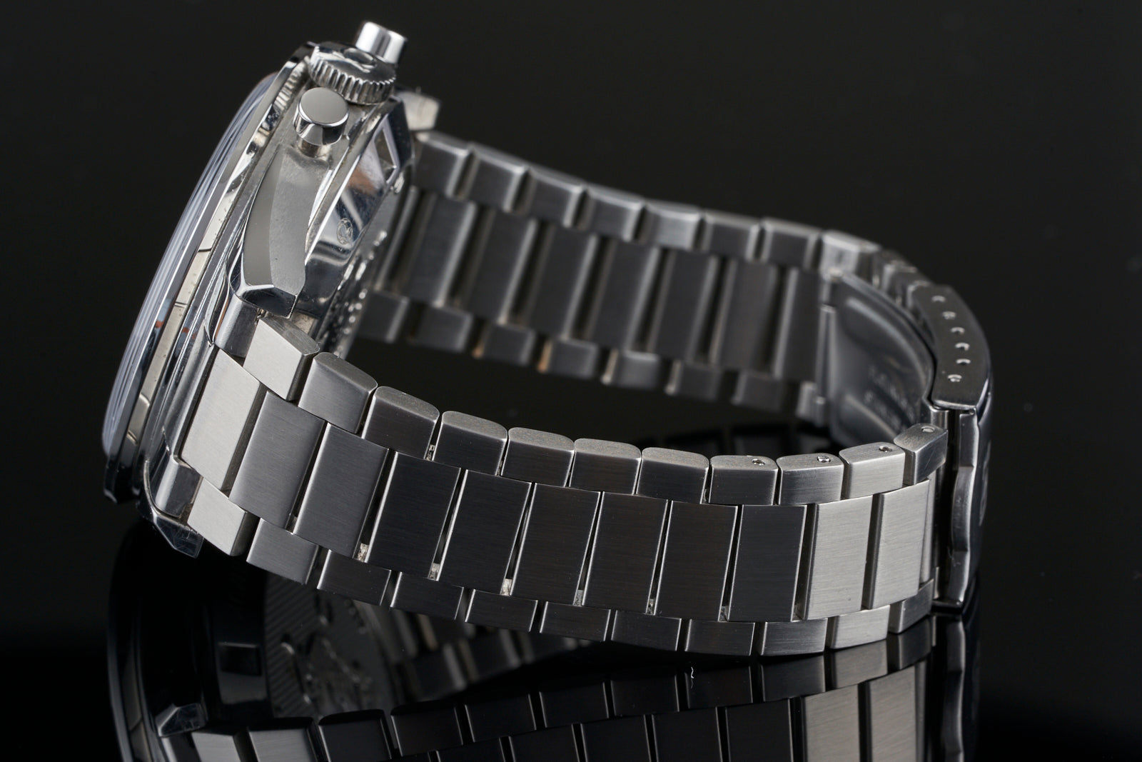 Help with Omega PO cal 8500 steel bracelet 1590/ - Fake or real? |  WatchUSeek Watch Forums