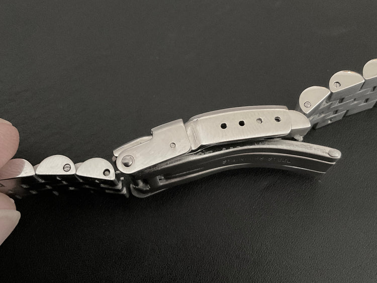 Milled Executive Clasp (Tudor BB58) – Uncle Straps