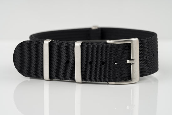 Black - Ribbed Nylon Strap (20/22mm)