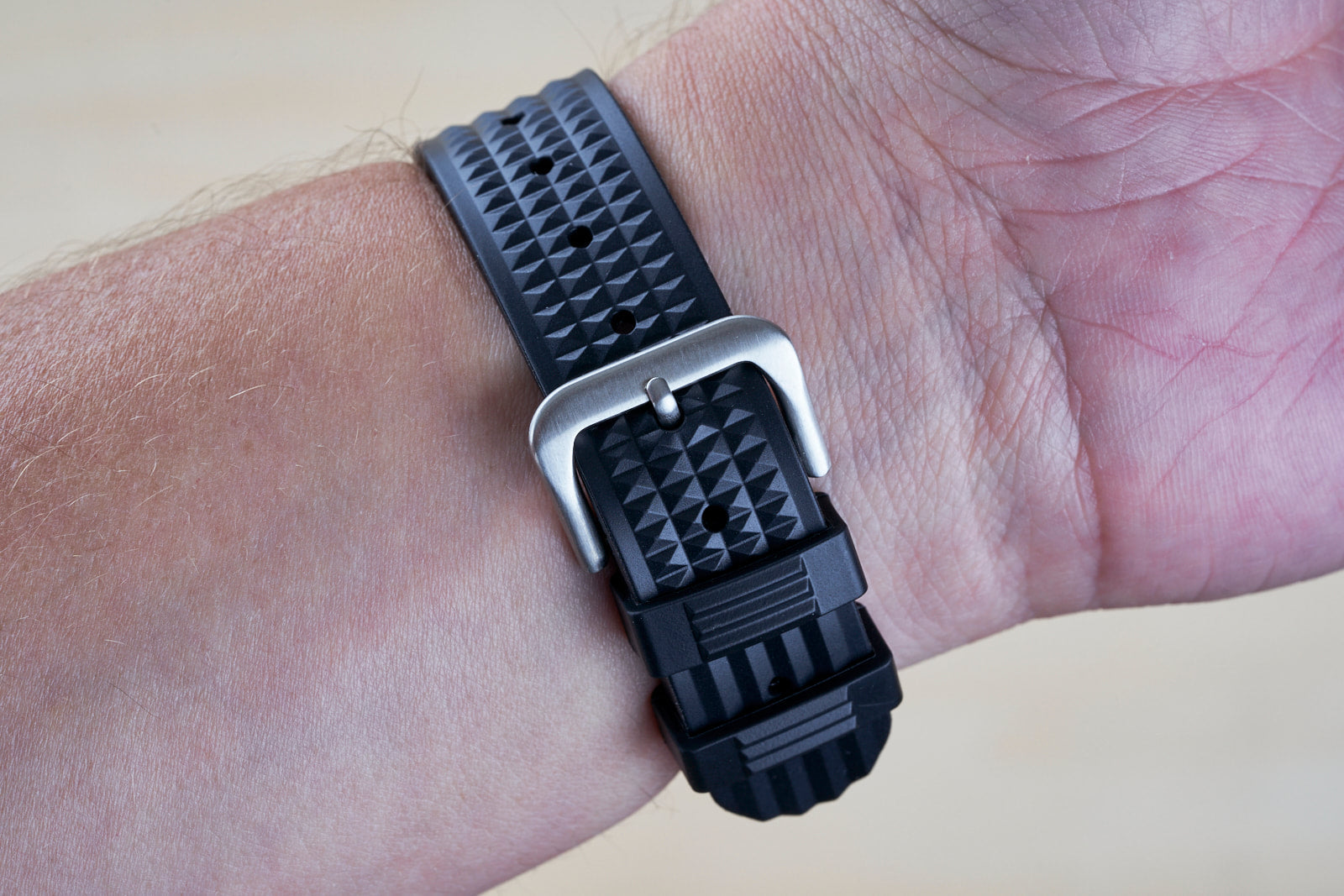 Custom rubber online strap